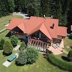 Holiday home Ferienparadies Truppe Velden am Woerthersee