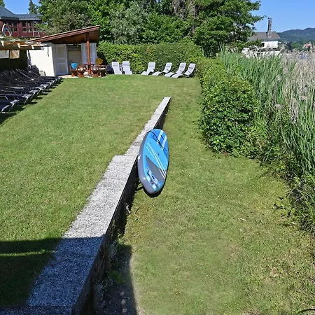 Holiday home Ferienparadies Truppe Velden am Woerthersee