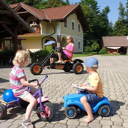 Ferienparadies Truppe *