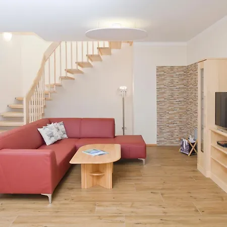 Ferienparadies Truppe Holiday home Velden am Woerthersee
