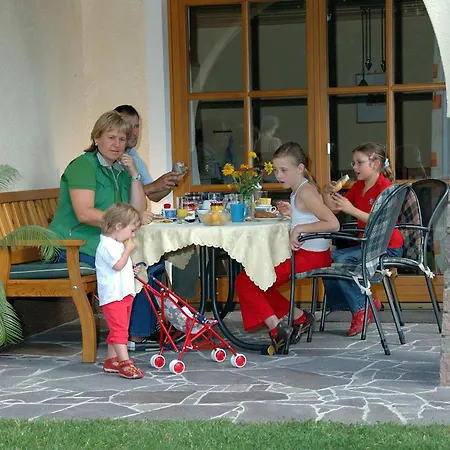 Ferienparadies Truppe Tatil Evi *