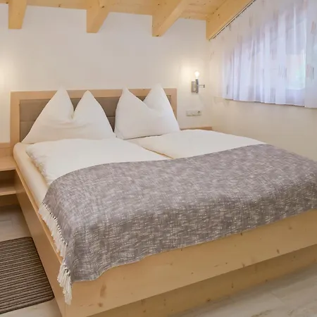 Ferienparadies Truppe Holiday home Velden am Woerthersee