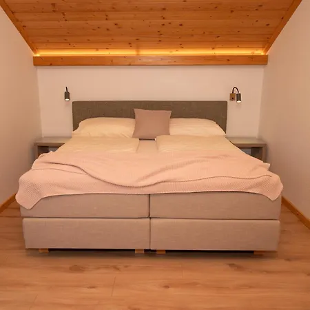 Holiday home Ferienparadies Truppe *