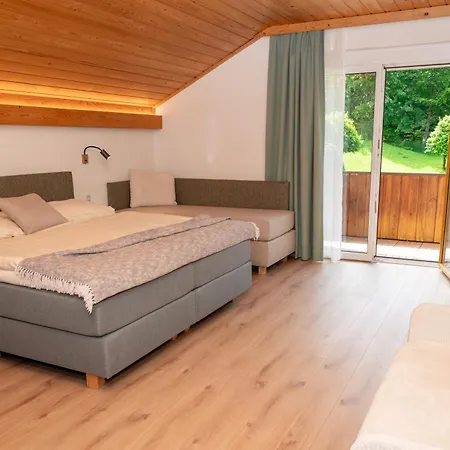 Ferienparadies Truppe Holiday home *