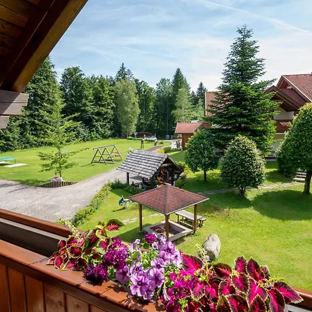 Holiday home Ferienparadies Truppe